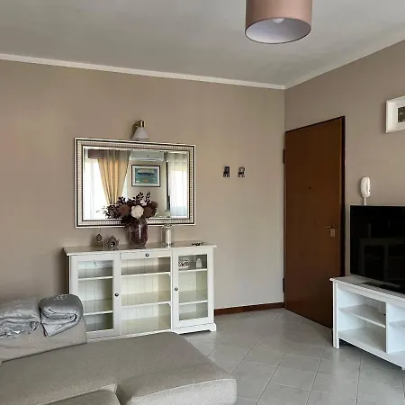 Lovely Apartment Parma